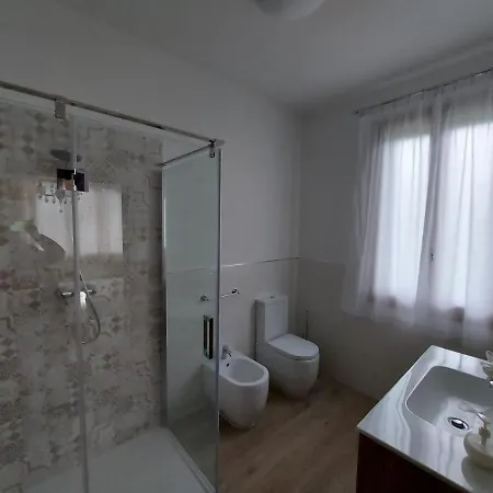 Nocleg ze śniadaniem Gli Oleandri 3*