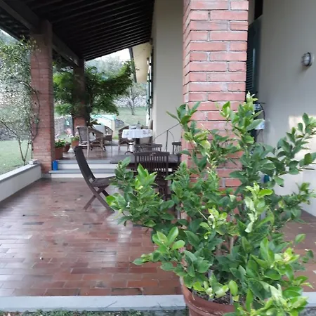 Gli Oleandri Bed & Breakfast